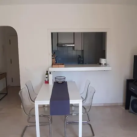 With 2 Big Bedrooms On + Terraces Daire *