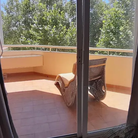 With 2 Big Bedrooms On + Terraces Daire Estepona